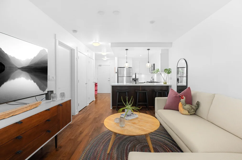 603 160 W 3RD STREET, North Vancouver BC V7M 0A9, North Vancouver BC — Residential for Sale — Photo 12 of 31