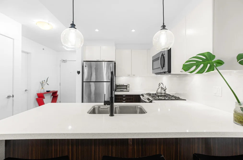 603 160 W 3RD STREET, North Vancouver BC V7M 0A9, North Vancouver BC — Residential for Sale — Photo 5 of 31
