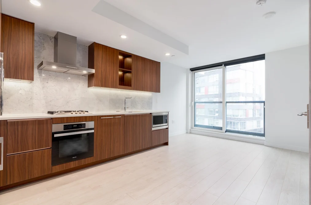 603 1768 COOK STREET, Vancouver BC V5Y 0N3, Vancouver BC — Residential for Sale - Photo 2
