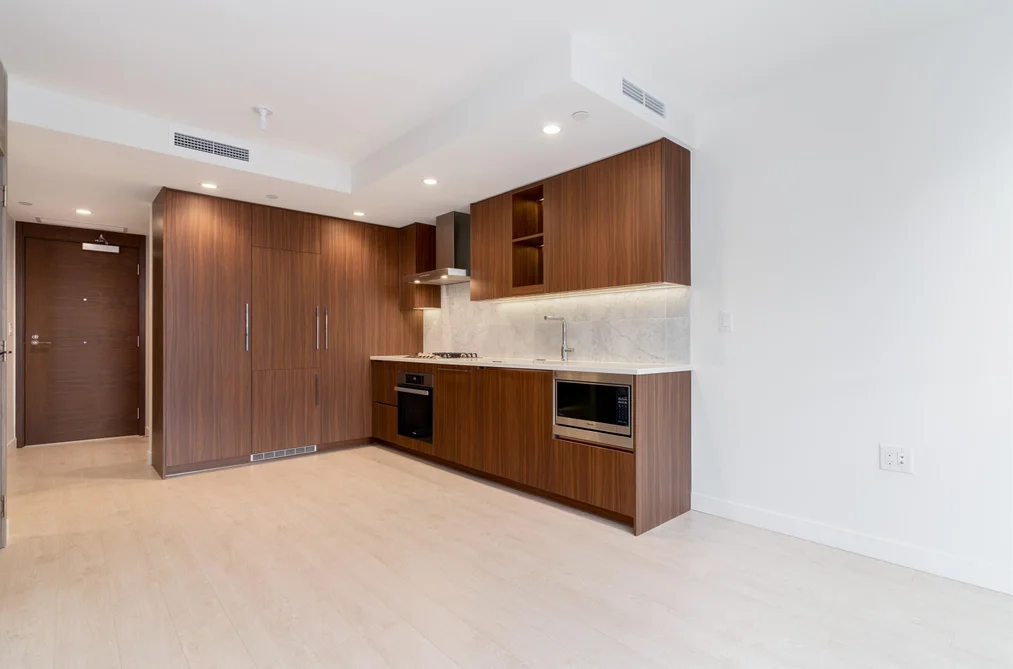 603 1768 COOK STREET, Vancouver BC V5Y 0N3, Vancouver BC — Residential for Sale - Photo 3