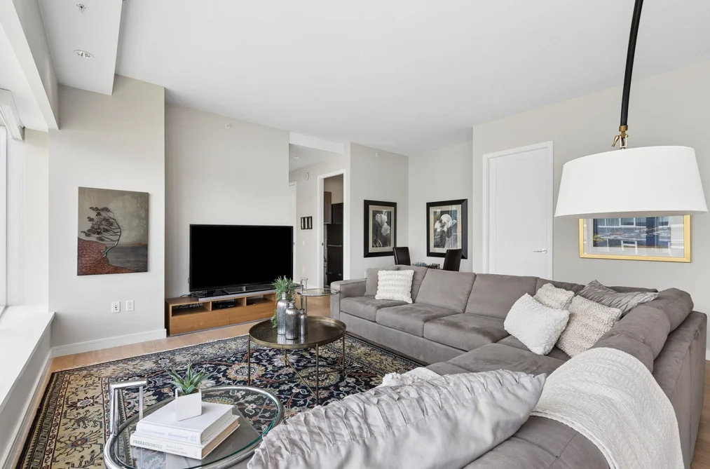 603 181 ATHLETES WAY, Vancouver BC V5Y 0E5, Vancouver BC — Residential for Sale - Photo 2
