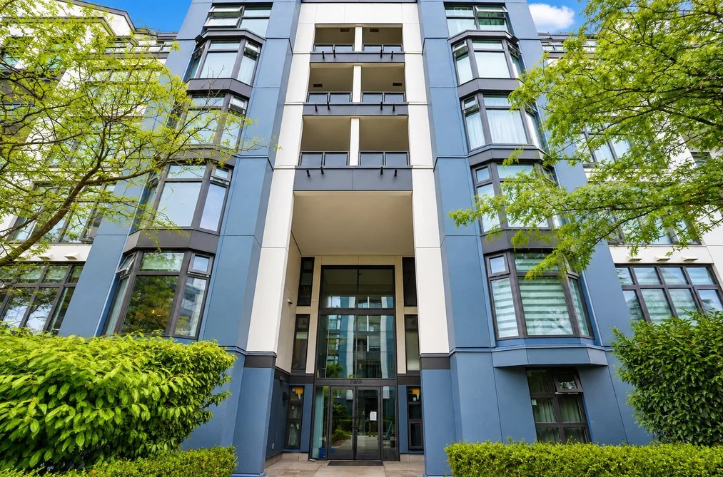 Condo for sale at 603 2468 E Broadway Vancouver British Columbia - MLS: R3155194