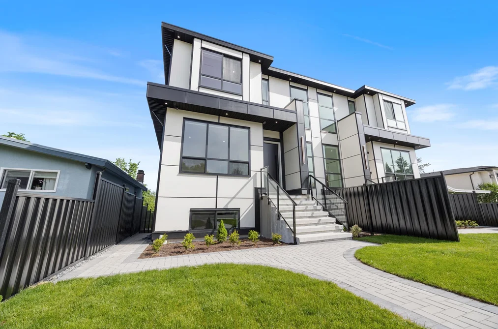 1 6037 SERVICE STREET, Burnaby BC V5H 1V7, Burnaby BC — Residential for Sale - Photo 2
