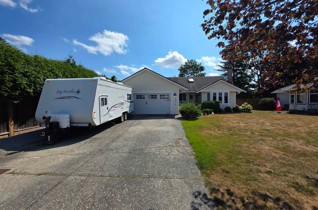 House for sale at 6038 187 Street Surrey British Columbia - MLS: R3154642