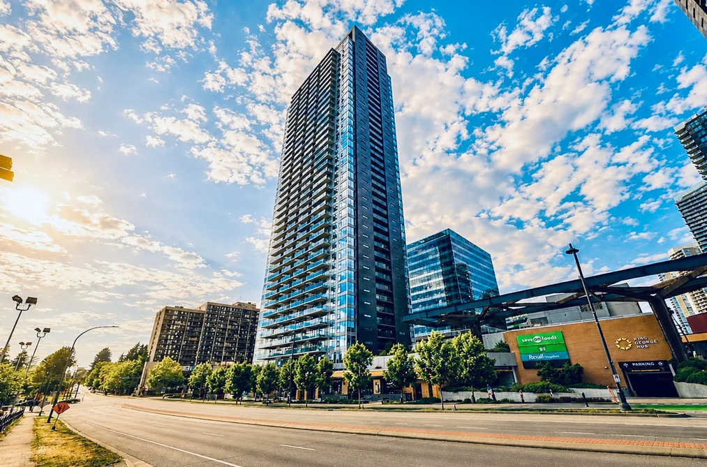 Condo for sale at 604 13615 Fraser Highway Surrey British Columbia - MLS: R3142346