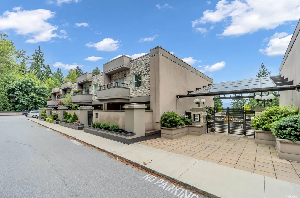 604 1500 OSTLER COURT, North Vancouver BC V7G 2S2, North Vancouver BC — Residential for Sale — Photo 34 of 40