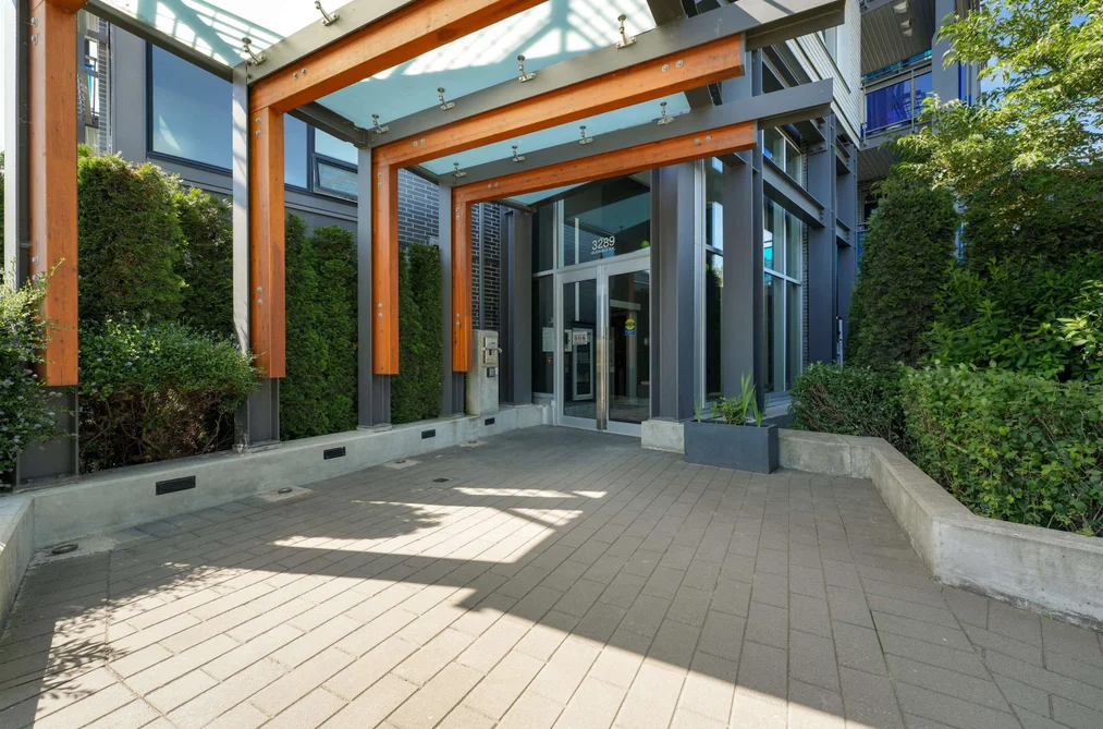 Condo for sale at 604 3289 Riverwalk Avenue Vancouver British Columbia - MLS: R3135789