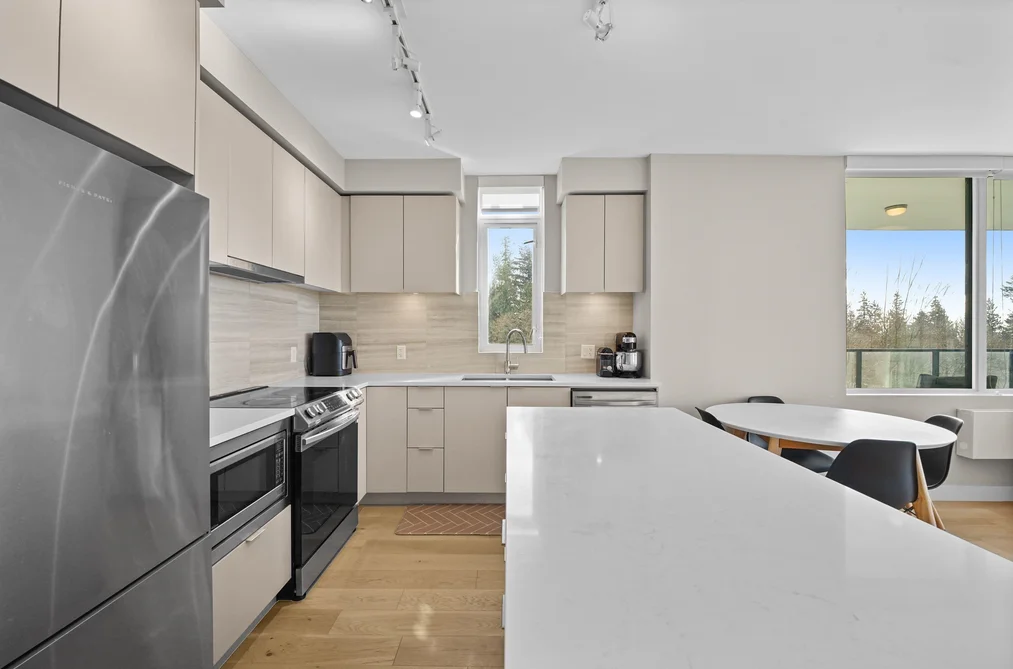 604 8761 UNIVERSITY CRESCENT, Burnaby BC V5A 0G3, Burnaby BC — Residential for Sale - Photo 3