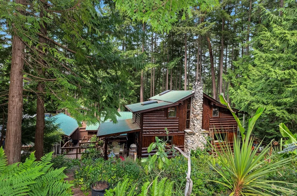 604 WAUGH ROAD, Mayne Island BC V0N 2J1, Mayne Island BC — Residential for Sale - Photo 3