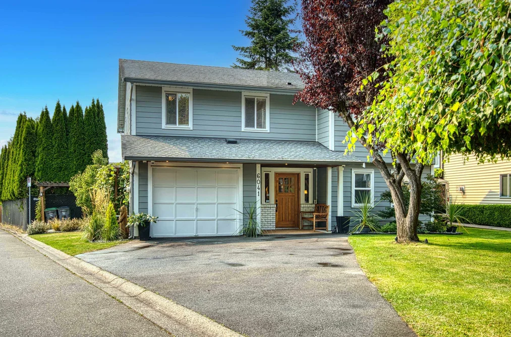 House for sale at 6041 183a Street Surrey British Columbia - MLS: R3162767