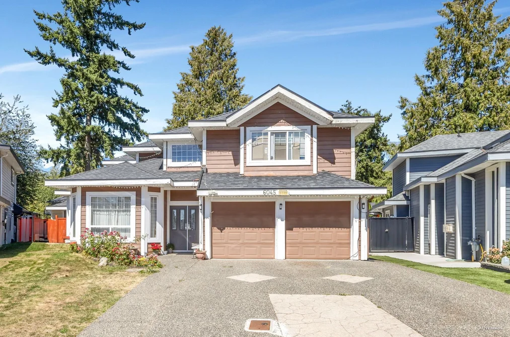 6045 131 STREET, Surrey BC V3X 3N4, Surrey BC — Residential for Sale - Photo 2
