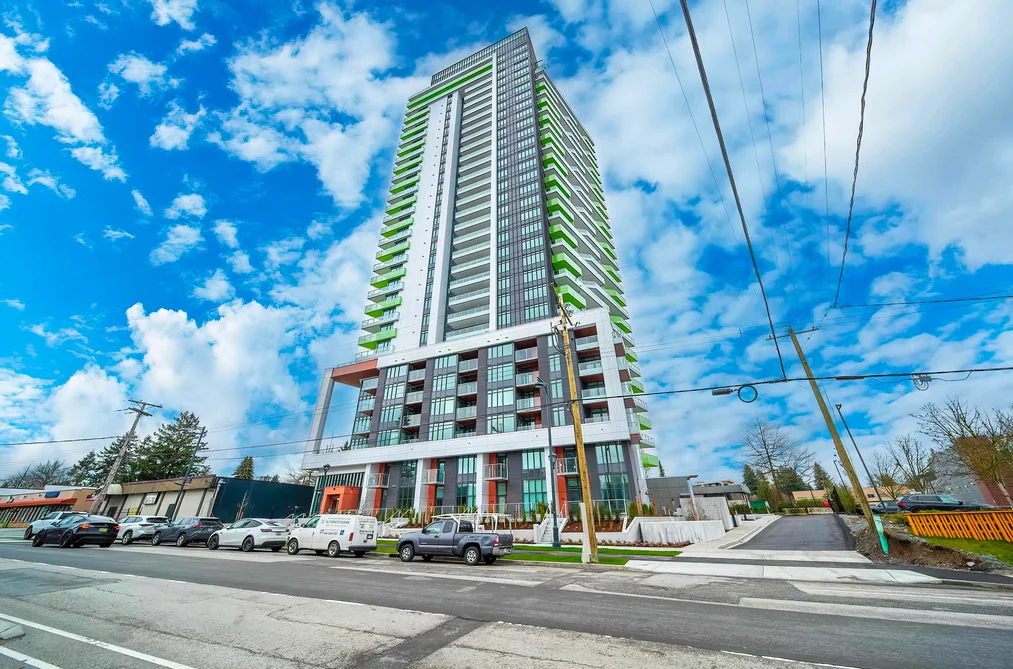 Condo for sale at 605 10428 Whalley Boulevard Surrey British Columbia - MLS: R3109052