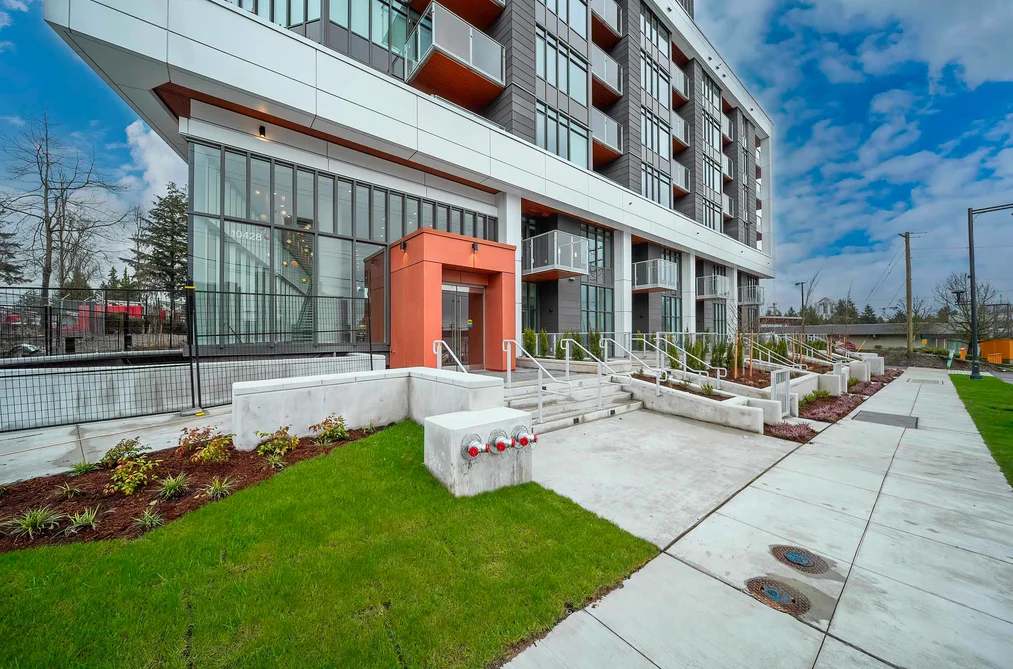 605 10428 WHALLEY BOULEVARD, Surrey BC V3T 0W2, Surrey BC — Residential for Sale - Photo 2