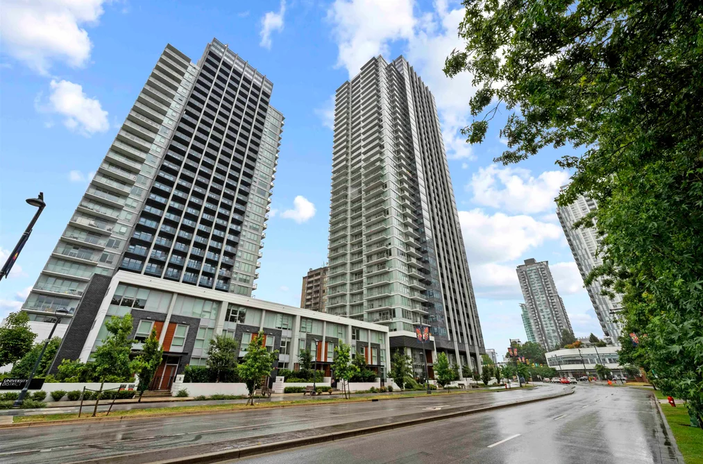 Condo for sale at 605 10448 University Drive Surrey British Columbia - MLS: R3144296