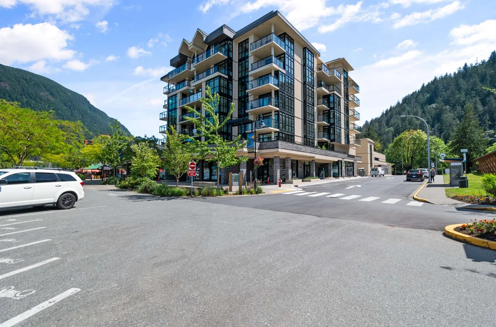 Condo for sale at 605 120 Esplanade Avenue Harrison Hot Springs British Columbia - MLS: R3113448