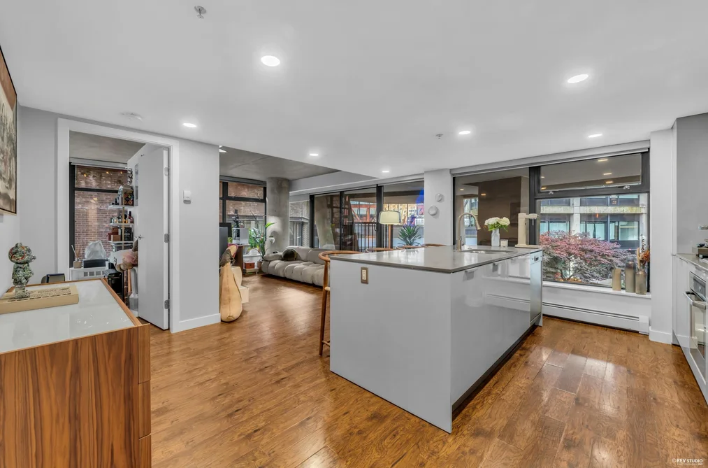605 128 W CORDOVA STREET, Vancouver BC V6B 0E6, Vancouver BC — Residential for Sale - Photo 3