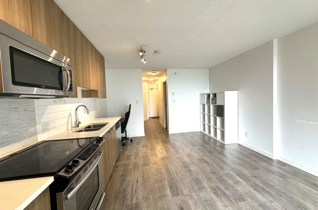605 13325 102A AVENUE, Surrey BC V3T 0J5, Surrey BC — Residential for Sale - Photo 3