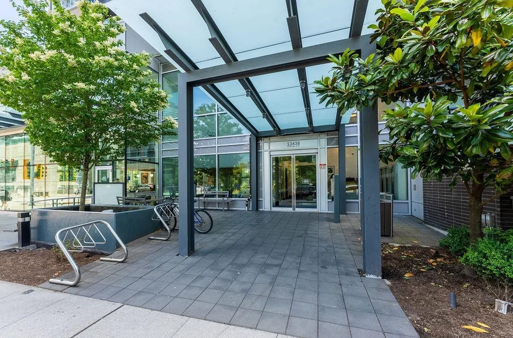 605 13438 CENTRAL AVENUE, Surrey BC V3T 0N2, Surrey BC — Residential for Sale — Photo 3 of 29