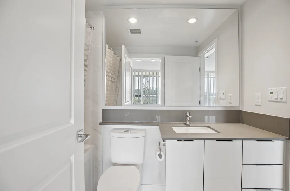 605 2388 MADISON AVENUE, Burnaby, BC — Residential for Sale — Photo 13 of 29