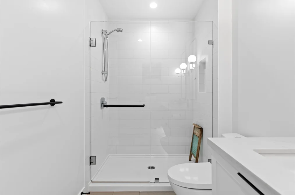 605 3018 ST GEORGE STREET, Port Moody, BC — Residential for Sale — Photo 18 of 40