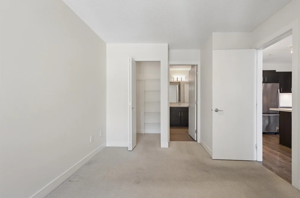 605 500 ROYAL AVENUE, New Westminster BC V3L 0G5, New Westminster BC — Residential for Sale — Photo 11 of 21