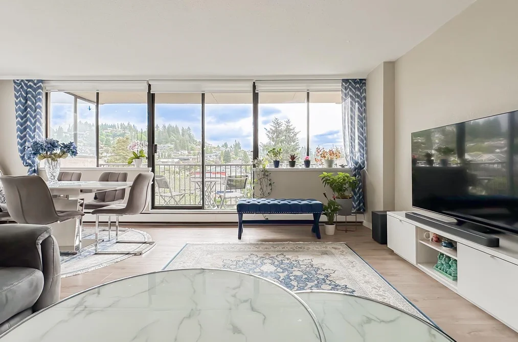 605 555 13TH STREET, West Vancouver BC V7T 2N8, West Vancouver BC — Residential for Sale - Photo 2