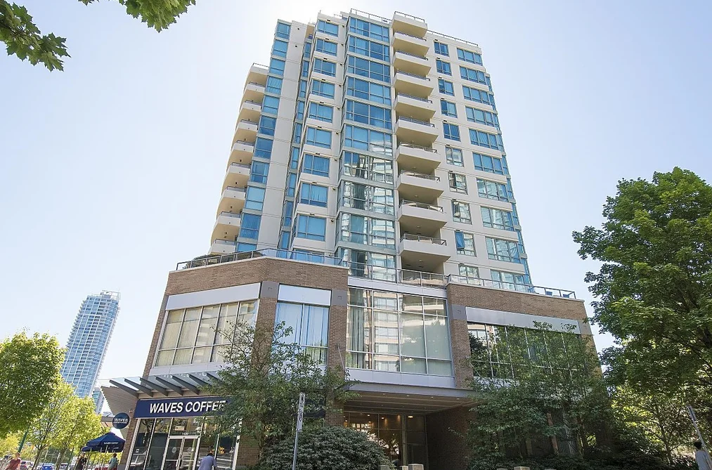 Condo for sale at 605 5848 Olive Avenue Burnaby British Columbia - MLS: R3159103