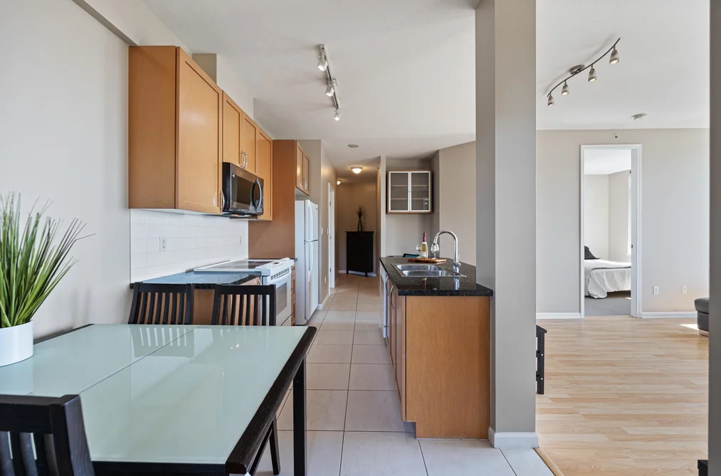 605 6833 STATION HILL DRIVE, Burnaby, BC — Residential for Sale — Photo 26 of 40