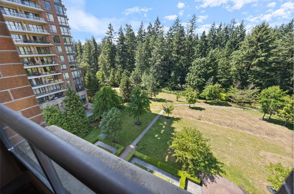 605 6833 STATION HILL DRIVE, Burnaby, BC — Residential for Sale — Photo 27 of 40