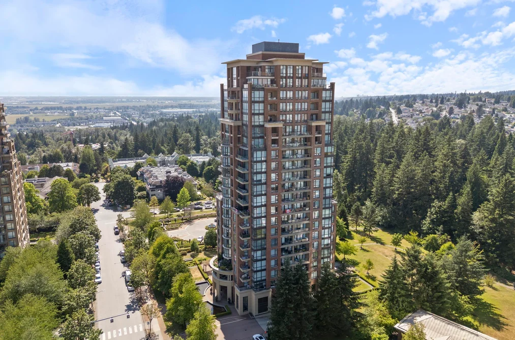 605 6833 STATION HILL DRIVE, Burnaby, BC — Residential for Sale — Photo 37 of 40