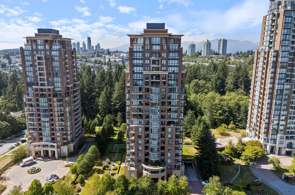 605 6833 STATION HILL DRIVE, Burnaby, BC — Residential for Sale — Photo 38 of 40