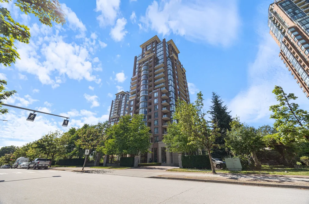 605 6833 STATION HILL DRIVE, Burnaby, BC — Residential for Sale — Photo 40 of 40