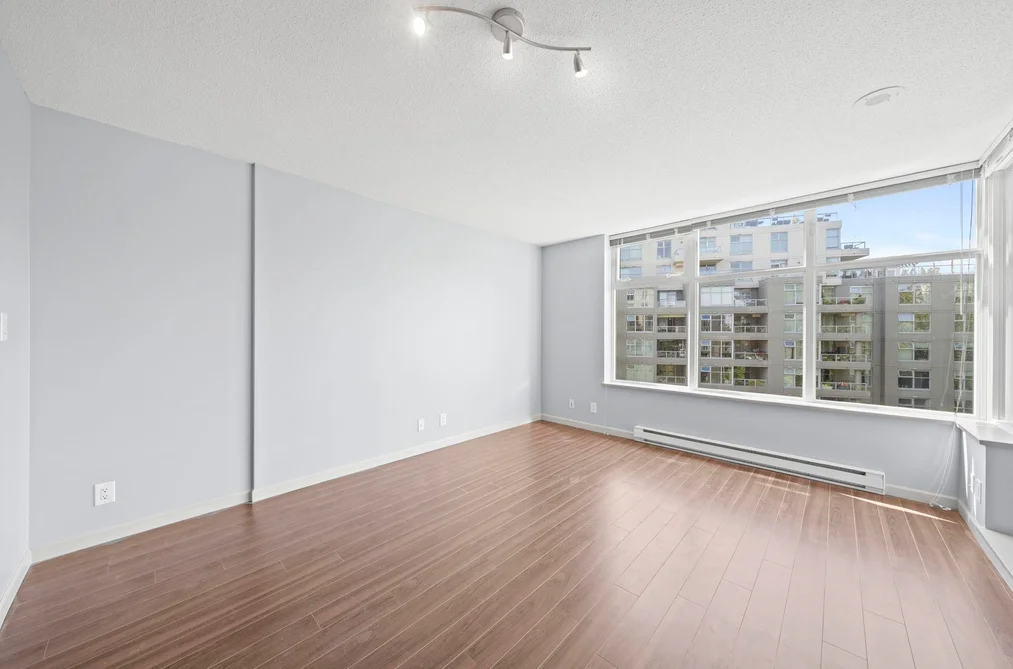 605 9262 UNIVERSITY CRESCENT, Burnaby BC V5A 0A4, Burnaby BC — Residential for Sale - Photo 5