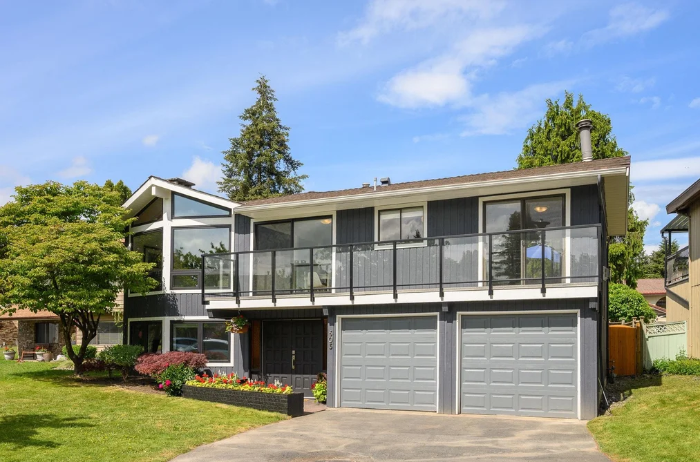 House for sale at 605 Allison Place New Westminster British Columbia - MLS: R3155156