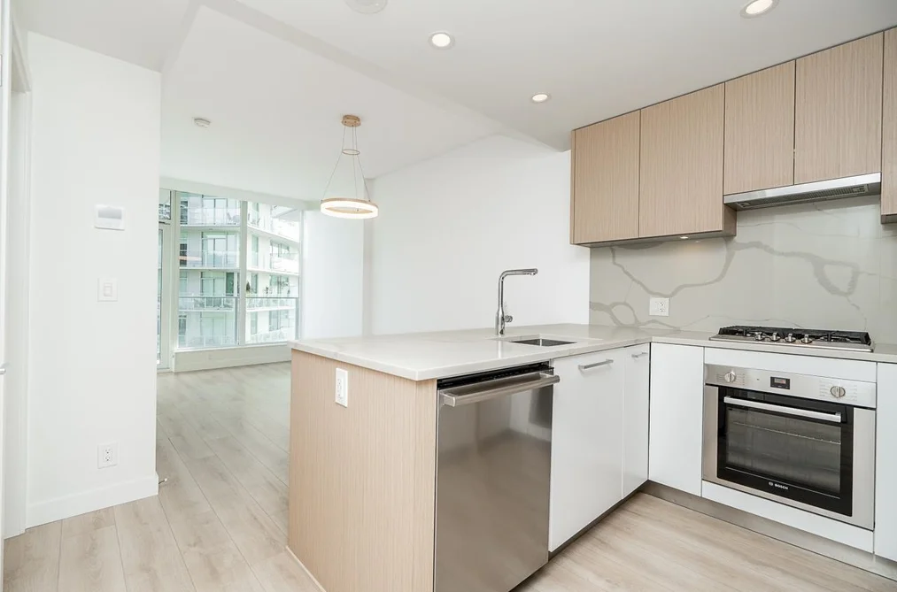 606 567 CLARKE ROAD, Coquitlam BC V3J 0K7, Coquitlam BC — Residential for Sale - Photo 5