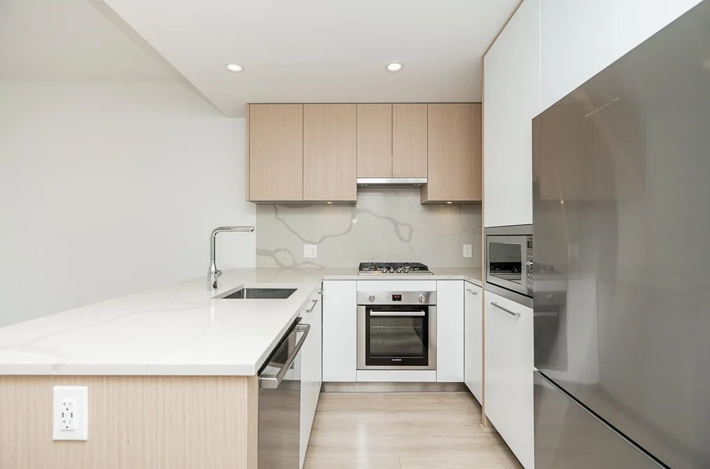 606 567 CLARKE ROAD, Coquitlam BC V3J 0K7, Coquitlam BC — Residential for Sale - Photo 6