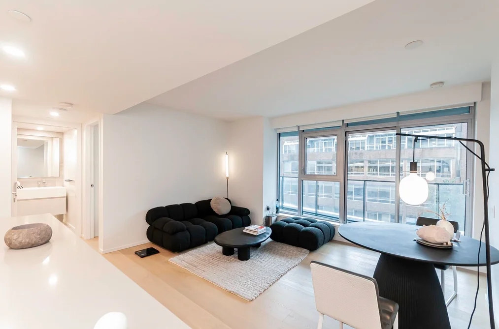 606 889 PACIFIC STREET, Vancouver BC V6Z 1C3, Vancouver BC — Residential for Sale - Photo 2