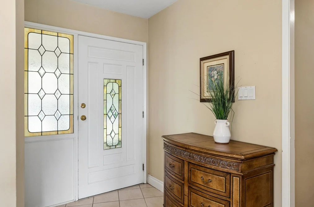 606 HAWSTEAD PLACE, West Vancouver BC V7S 1T9, West Vancouver BC — Residential for Sale - Photo 2