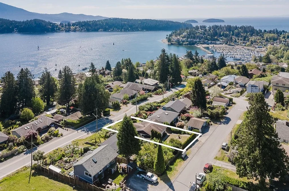 606 MARTIN ROAD, Gibsons BC V0N 1V9, Gibsons BC — Residential for Sale - Photo 5