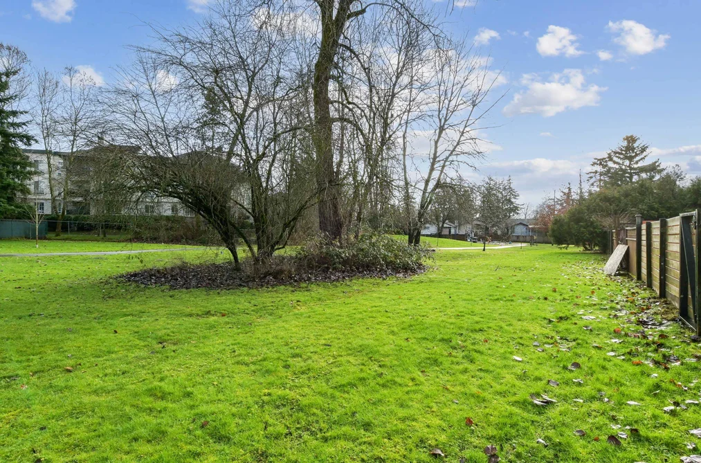6068 BROOKS CRESCENT, Surrey BC V3S 7L1, Surrey BC — Residential for Sale - Photo 6