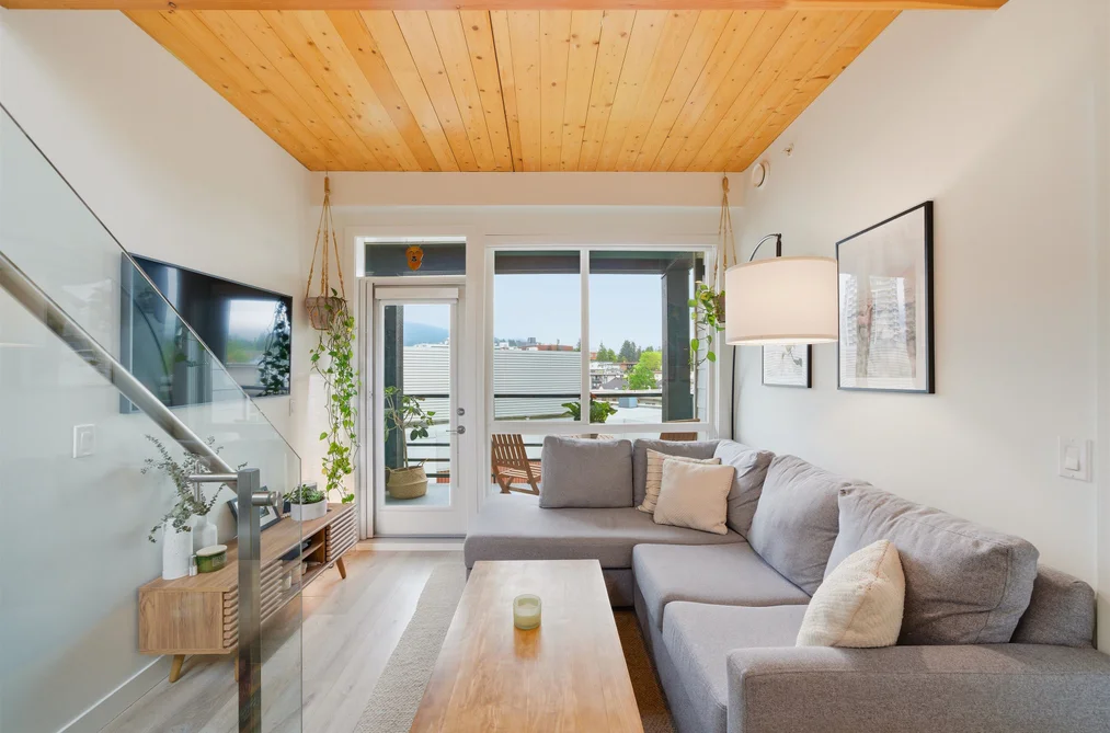 607 128 E 8TH STREET, North Vancouver BC V7L 0H2, North Vancouver BC — Residential for Sale - Photo 2