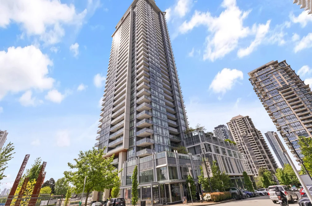 Condo for sale at 607 2085 Skyline Court Burnaby British Columbia - MLS: R3123759