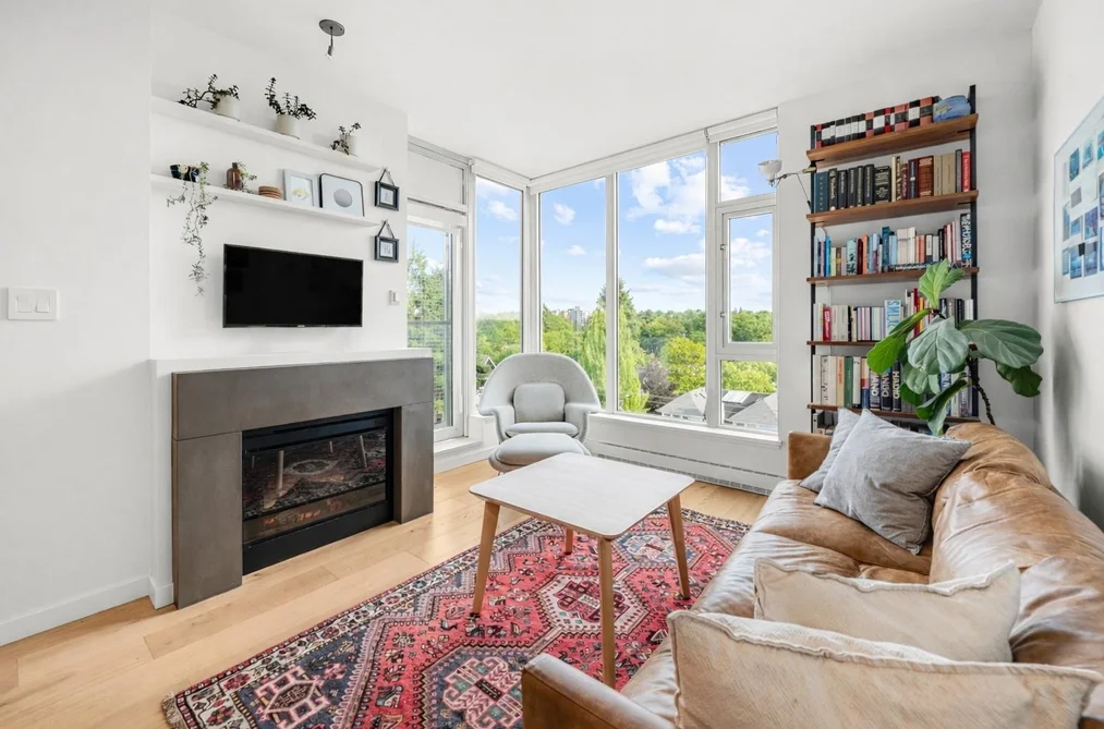 Condo for sale at 607 2528 Maple Street Vancouver British Columbia - MLS: R3107631