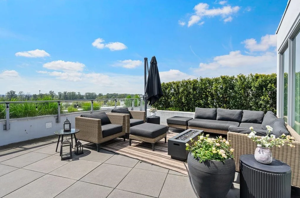 Condo for sale at 607 3438 Sawmill Crescent Vancouver British Columbia - MLS: R3120068