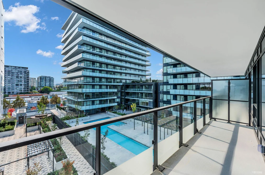 Condo for sale at 607 5593 No. 3 Road Richmond British Columbia - MLS: R3042347