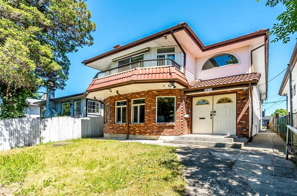 House for sale at 6074 Sherbrooke Street Vancouver British Columbia - MLS: R3139499