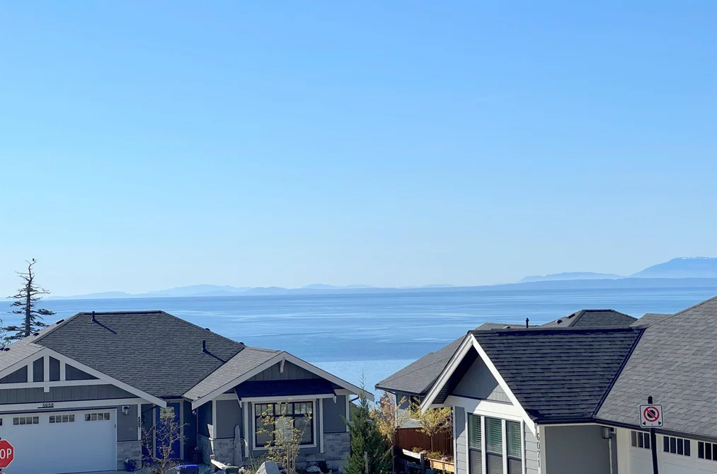 House for sale at 6078 Kingbird Avenue Sechelt British Columbia - MLS: R3126933