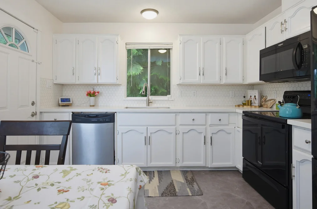 6079 173A STREET, Surrey BC V3S 6Y3, Surrey BC — Residential for Sale — Photo 8 of 37
