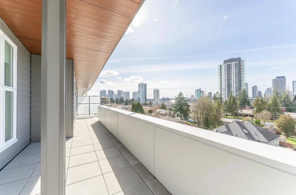 608 10488 138A STREET, Surrey BC V3T 0W4, Surrey BC — Residential for Sale - Photo 2