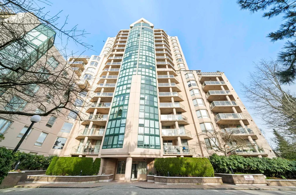 Condo for sale at 608 1190 Pipeline Road Coquitlam British Columbia - MLS: R3114709
